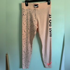 Nike leggings - never worn with all tags still attached